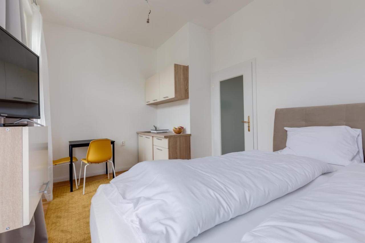 Jt'S Apartments Spanelska Str. Praga Exterior foto